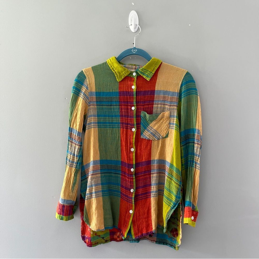 Soft Surroundings Plaid Embroidered Shirt Button Up Floral Blouse Size PS